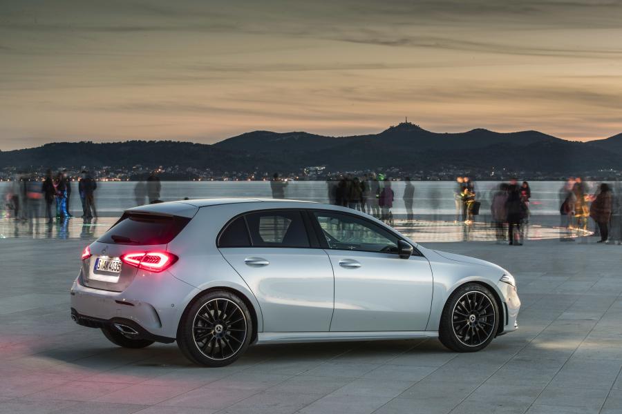  Mercedes-Benz A200 AMG Line (W177) 2018 года  (WW) (фото 2 из 99)